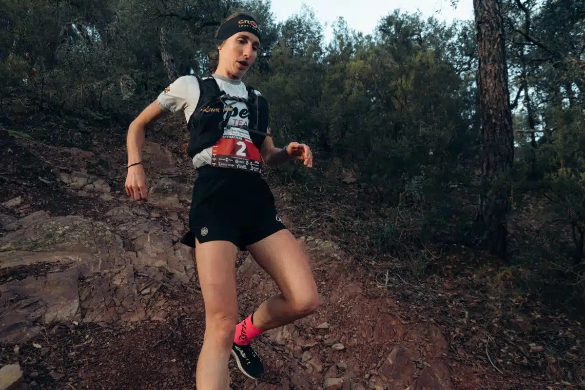 Naiara Irigoyen cierra la temporada como subcampeona de la Copa del Mundo de skyrunning tras un brillante segundo puesto en la Marat&oacute; dels Dements