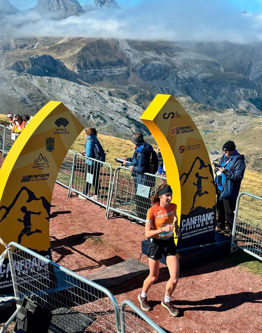 Naiara Irigoyen lidera al equipo espa&ntilde;ol en el Uphill del Mundial de Canfranc