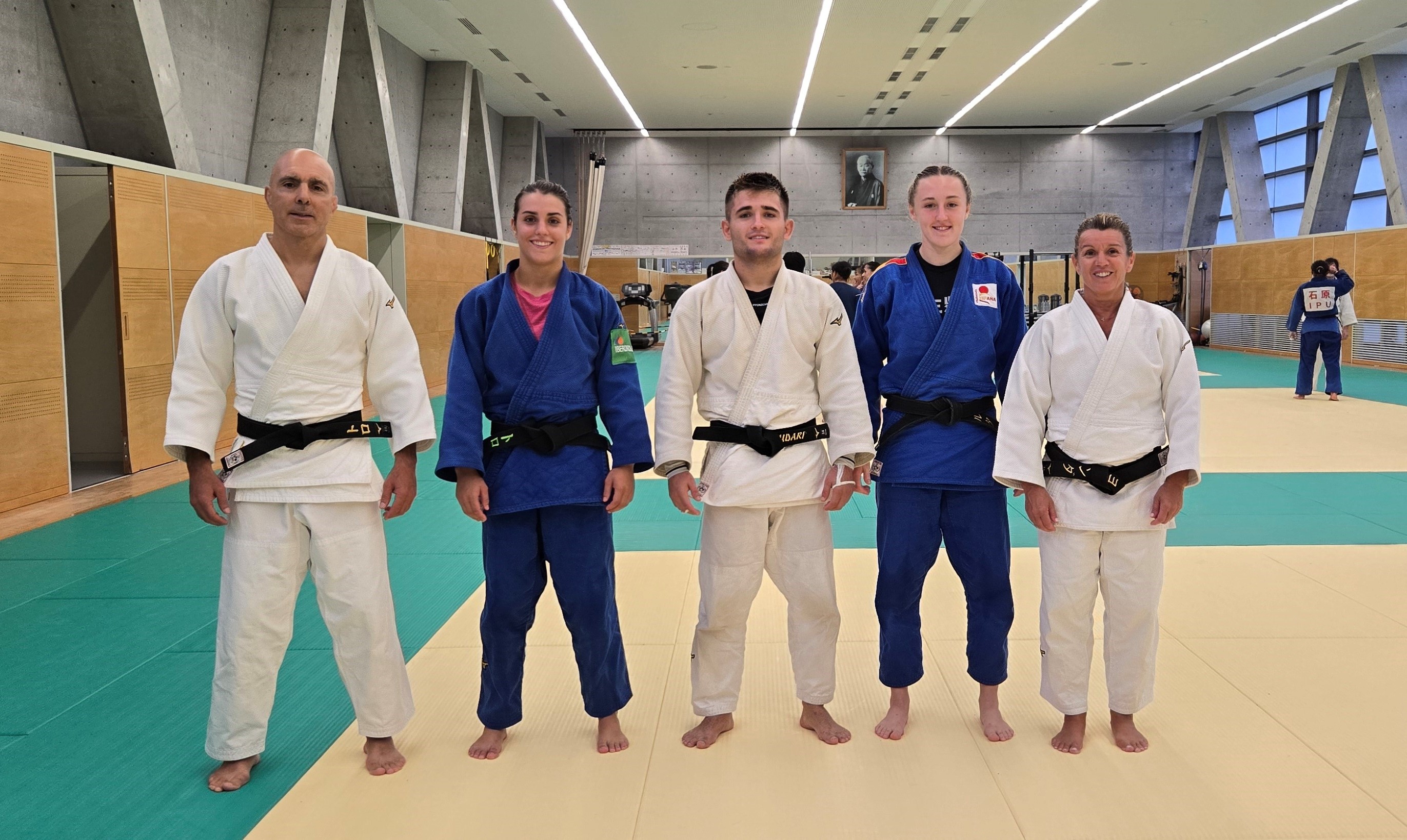 Judocas navarros se entrenan en Jap&oacute;n para preparar la nueva temporada