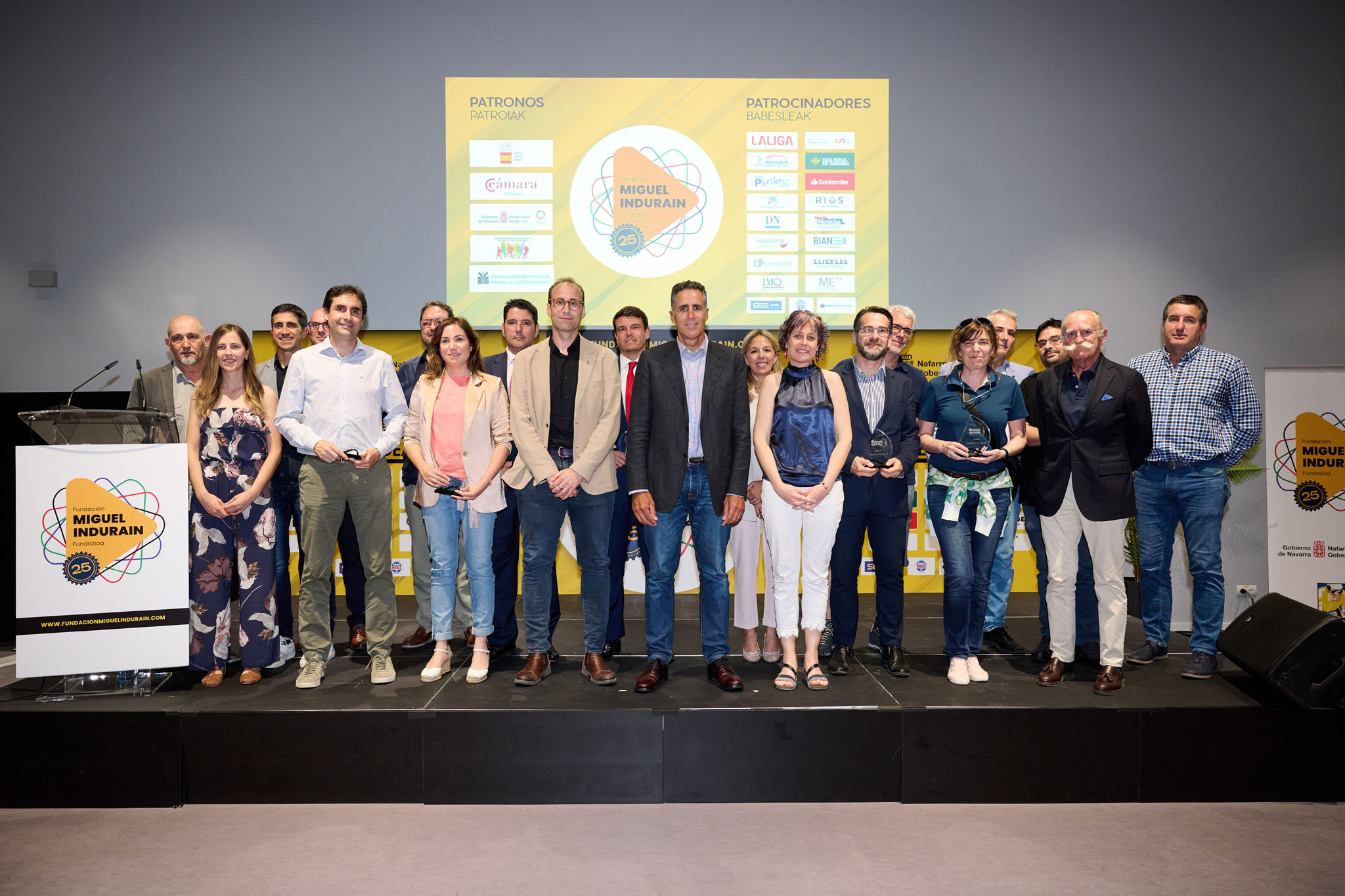 LA FMIF CONCEDE 181 BECAS EN UNA GALA CELEBRADA EN EL NAVARRA ARENA