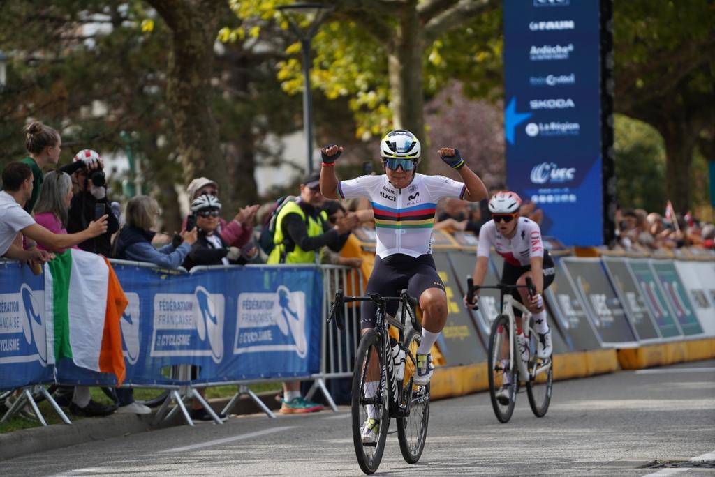 Paula Ostiz hace historia: doble oro europeo y reina indiscutible del ciclismo j&uacute;nior