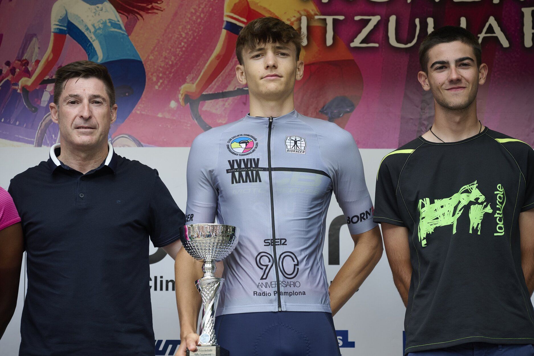 Lucas Stradhonsky gana la Vuelta a Pamplona j&uacute;nior tras un dram&aacute;tico desenlace en El Red&iacute;n