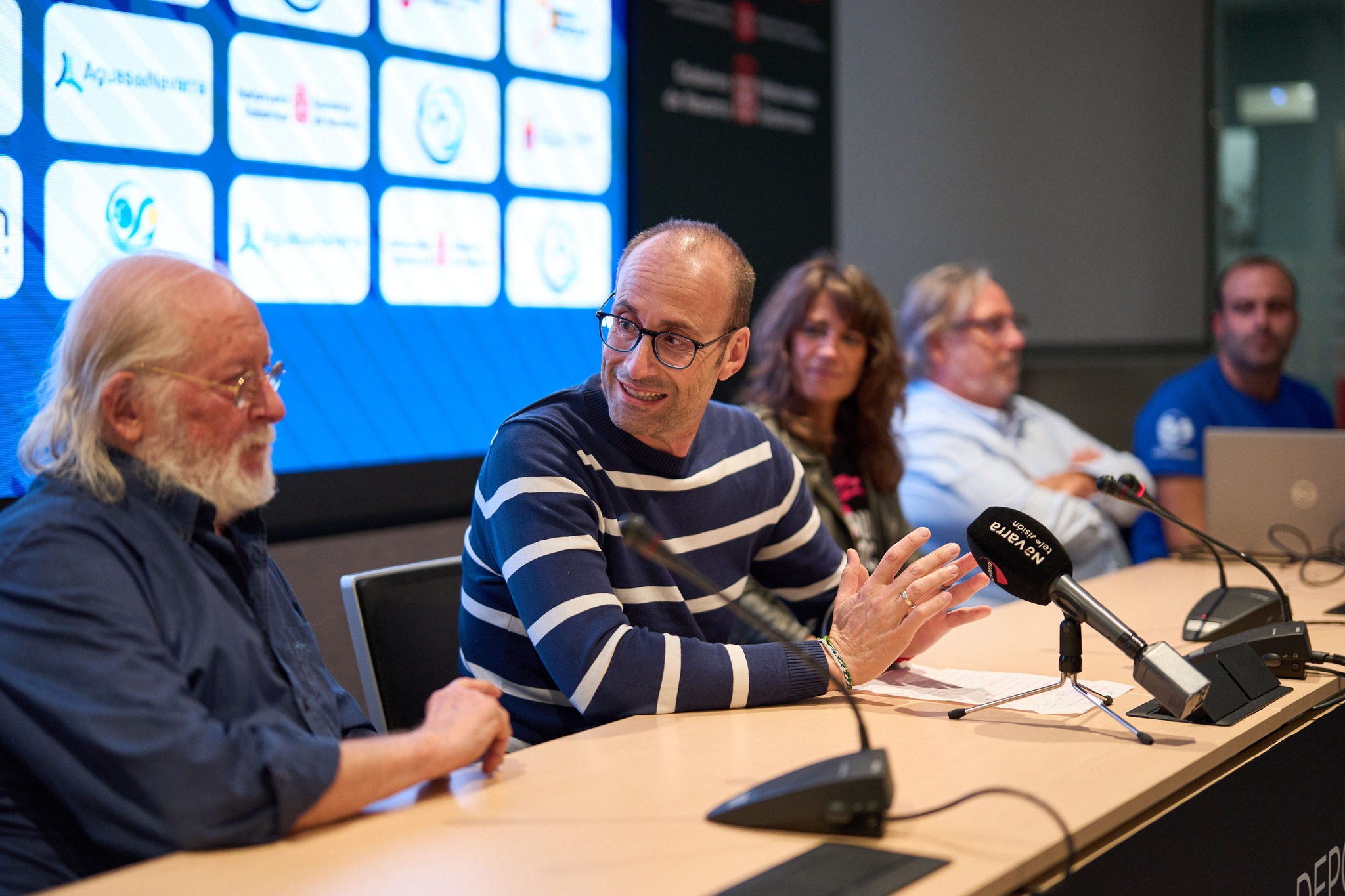 El Waterpolo Iru&ntilde;a 9802 presenta su ambicioso proyecto para consolidarse en Divisi&oacute;n de Honor