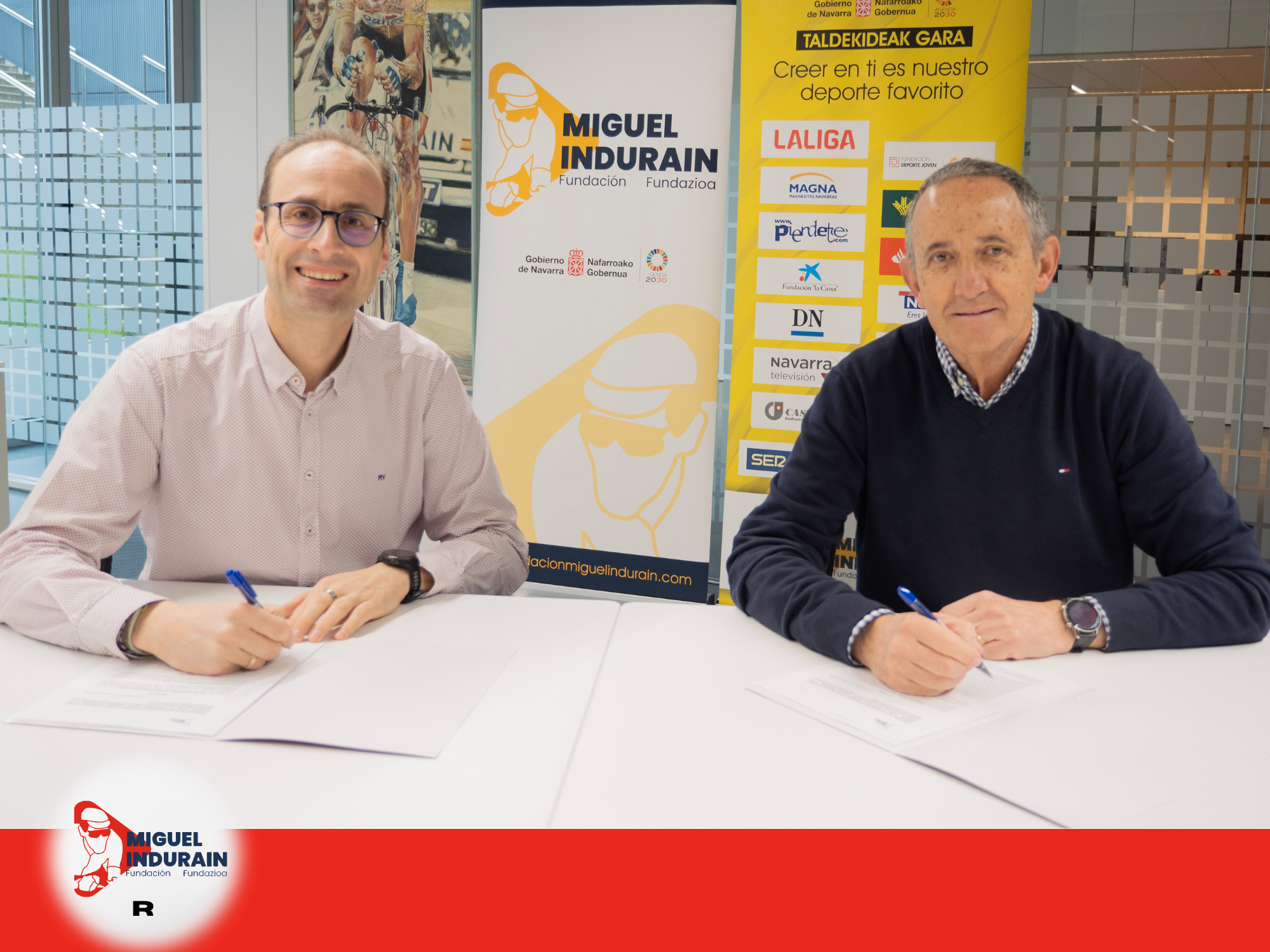Firma del convenio de colaboraci&oacute;n con la Federaci&oacute;n Navarra de Ciclismo