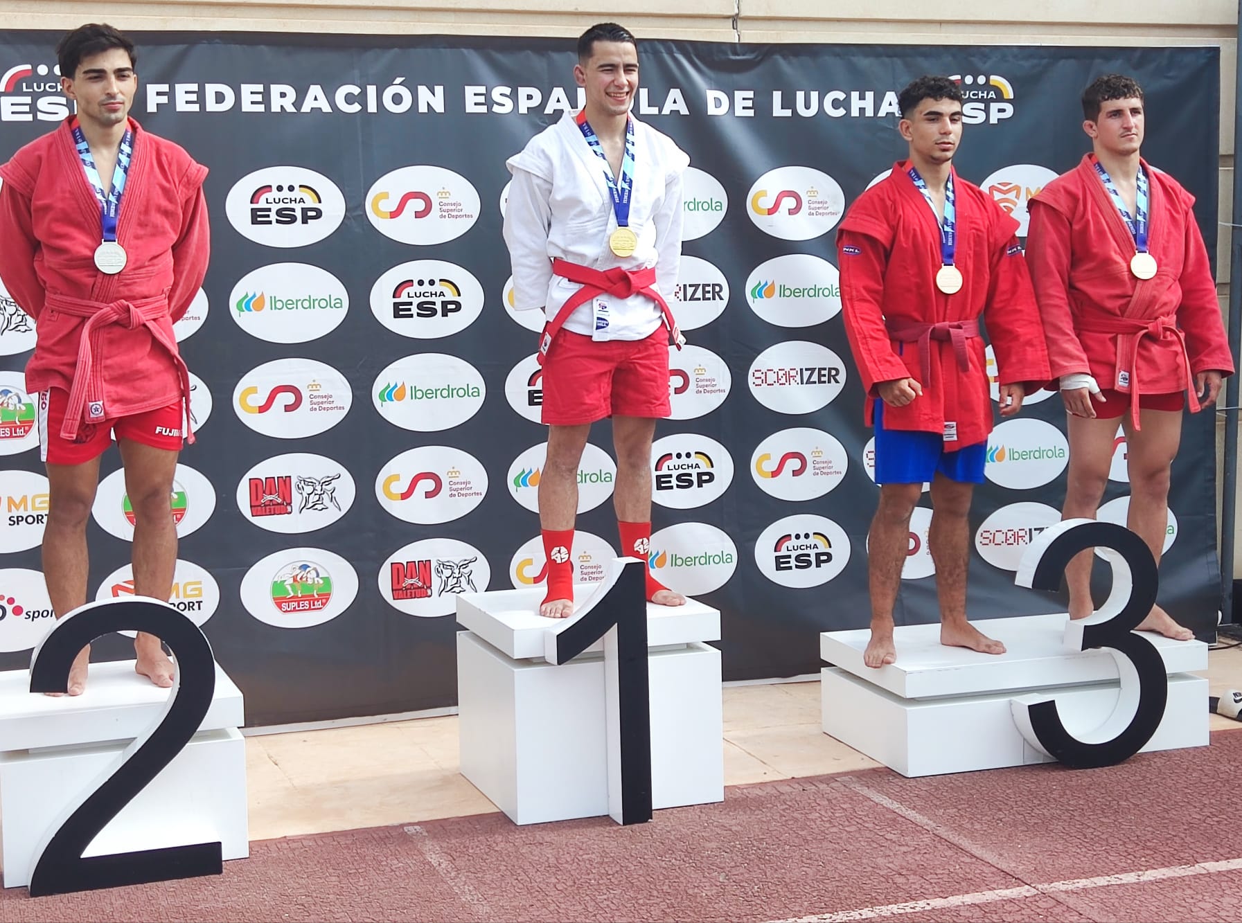 Barcelona corona a los nuevos campeones del "Campeonato de Espa&ntilde;a Senior" de lucha