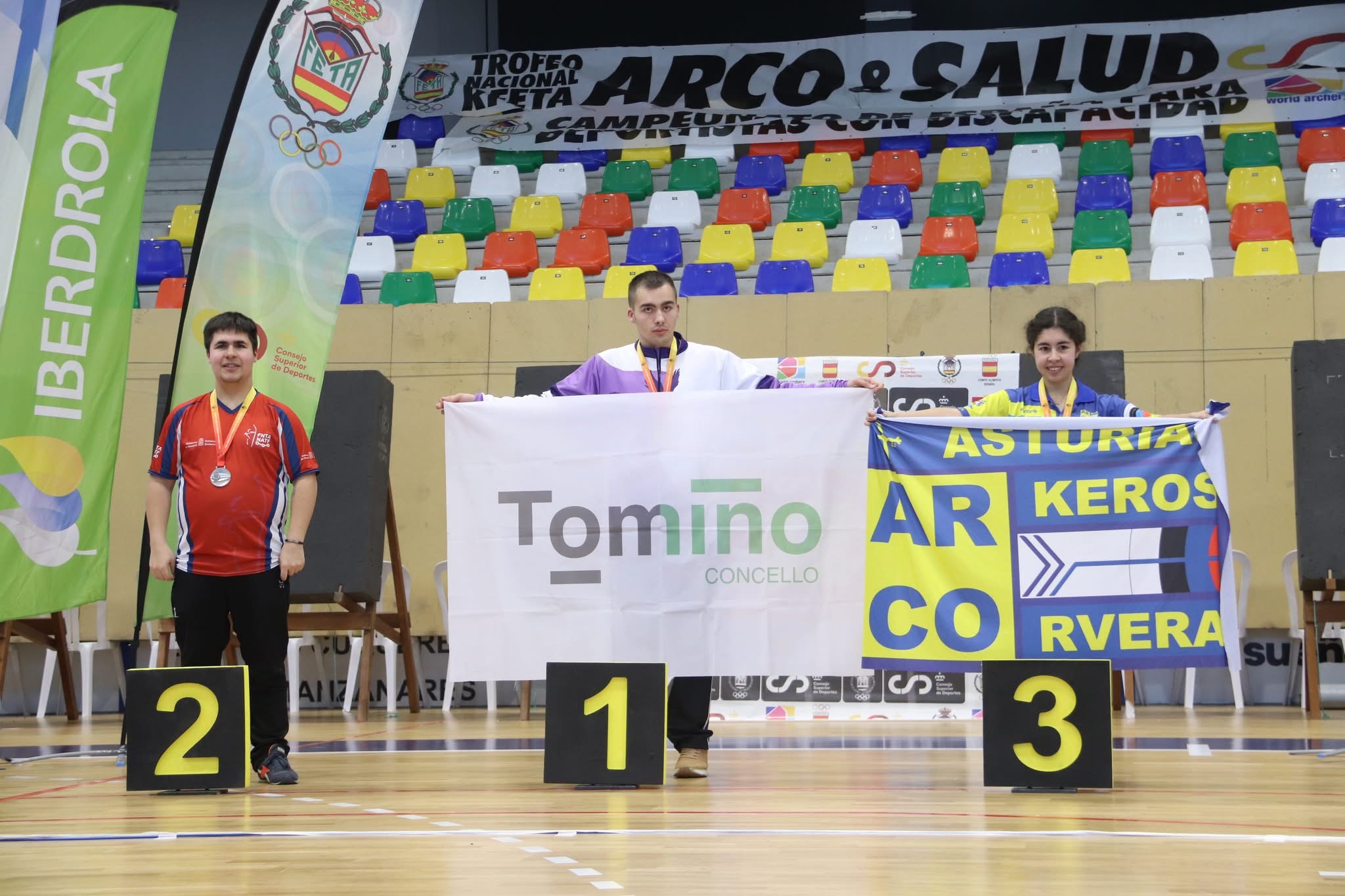 Tres medallas de plata para Navarra en el Nacional de tiro con arco