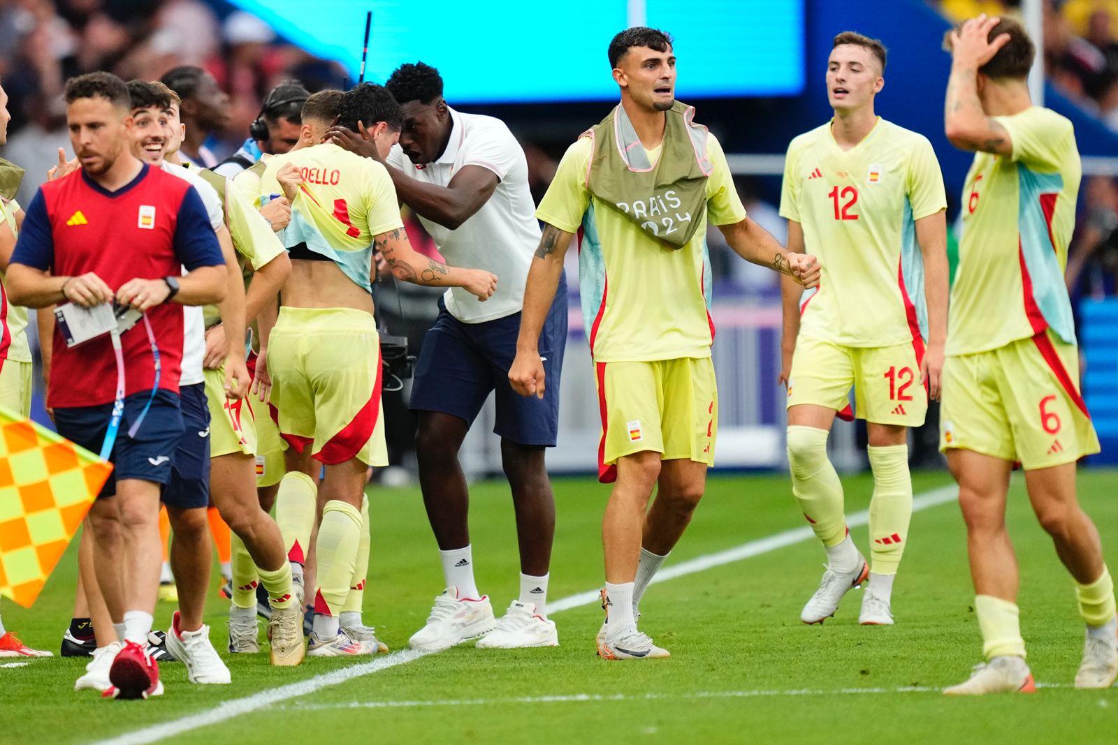 &iexcl;AIMAR OROZ Y JON PACHECO SON DE ORO!