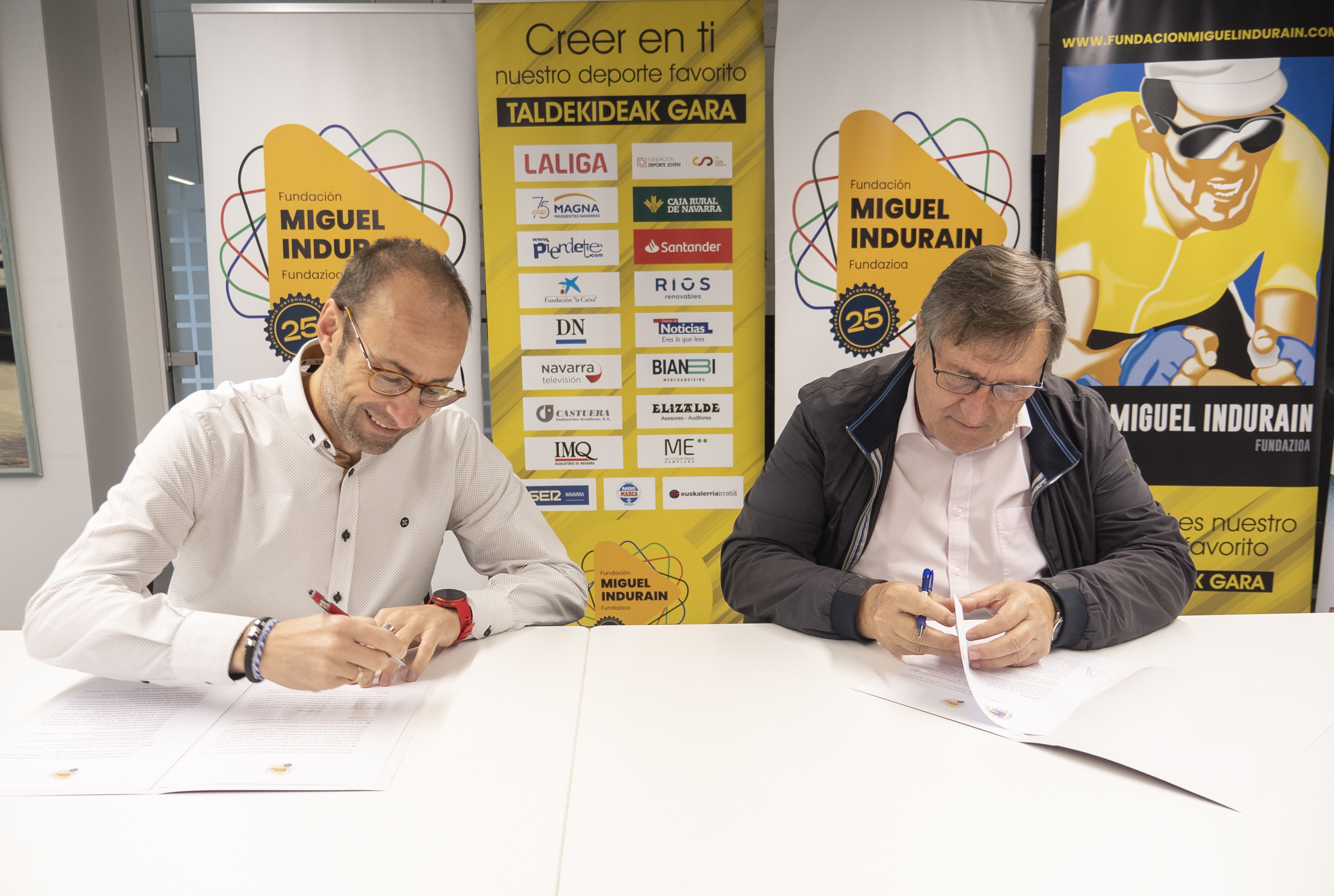 Renovaci&oacute;n del patrocinio con el Iru&ntilde;a Rugby Club y Club Deportivo para Ciegos de Navarra