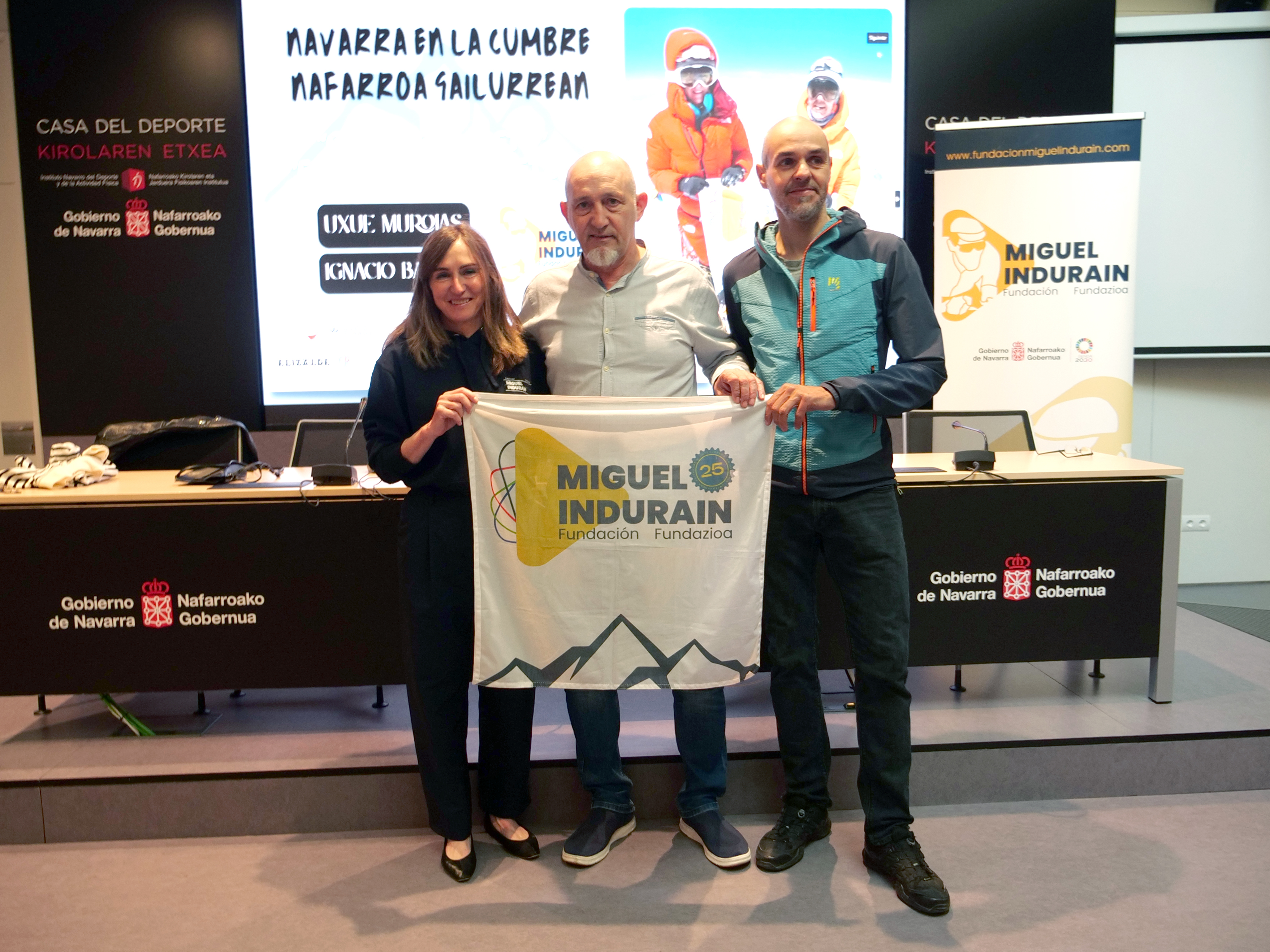 Uxue Murolas e Ignacio Barrio nos cuentan c&oacute;mo conquistaron el Makalu