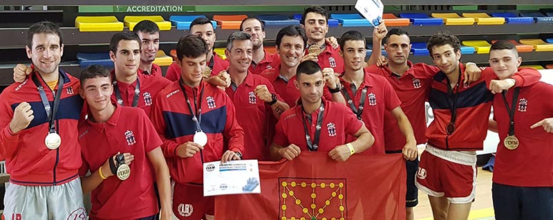 Navarra &quot;arrasa&quot; en el Campeonato de Espa&ntilde;a de Kickboxing