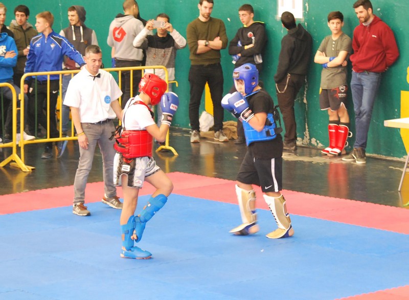 Mucha juventud en el Campeonato Navarro de Kickboxing y K1