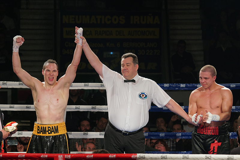 Cesar N&uacute;&ntilde;ez nuevo Campe&oacute;n de Espa&ntilde;a de boxeo profesional