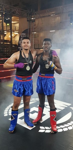 Trece medallas para Navarra en el Campeonato de España de Kickboxing