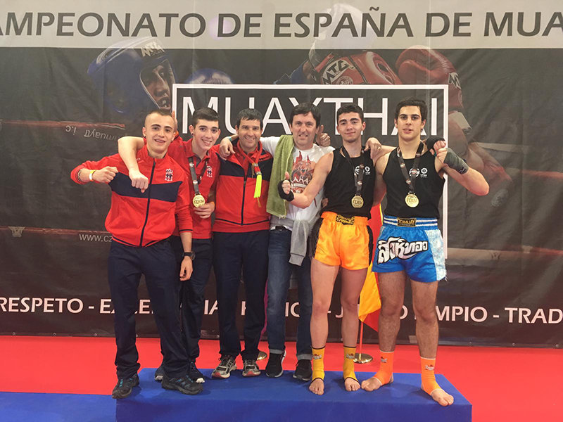 Poker dorado en el Campeonato de Espa&ntilde;a de Muay Thai