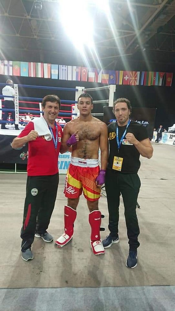 Mohamed Hamdi, a punto de hacer historia en el Mundial de Kickboxing