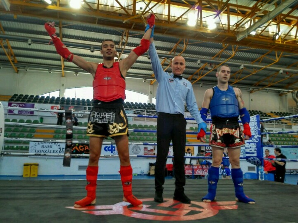 Triunfos navarros en el Campeonato de España de Muay Thai