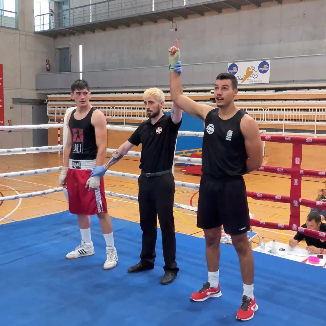 Kanku y Adaka golpean con m&aacute;s fuerza