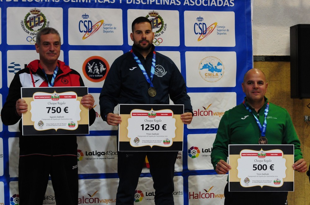 Navarra, debut y podio en el Campeonato de España Sénior por CCAA