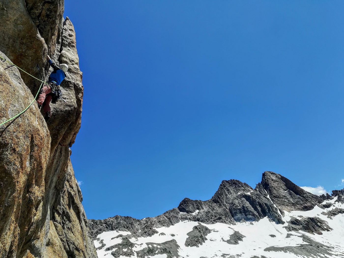 ACTIVIDADES DEL EQUIPO NAVARRO DE ALPINISMO “GAZTEAK”