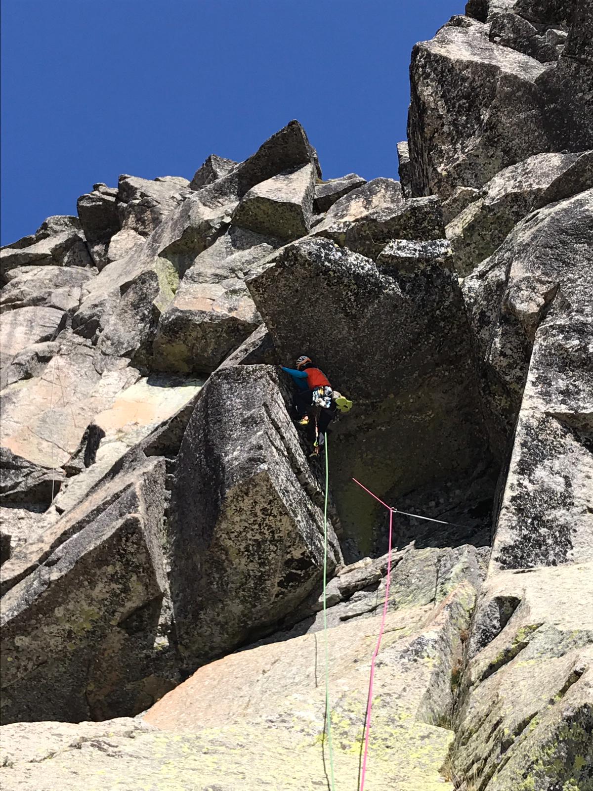 EL EQUIPO NAVARRO DE ALPINISMO GAZTEAK HA PARTICIPADO EN EL INTERCENTROS DE ALPINISMO FEDME