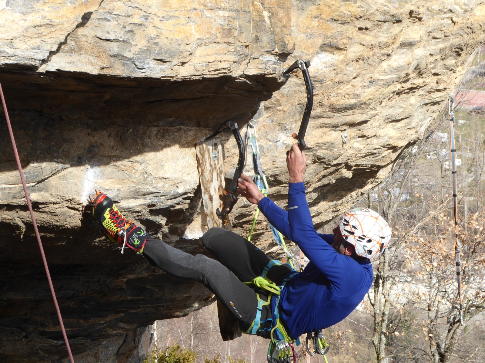 EL EQUIPO GAZTEAK DE ALPINISMO ACUDE A LA REUNIÓN DEL GAME
