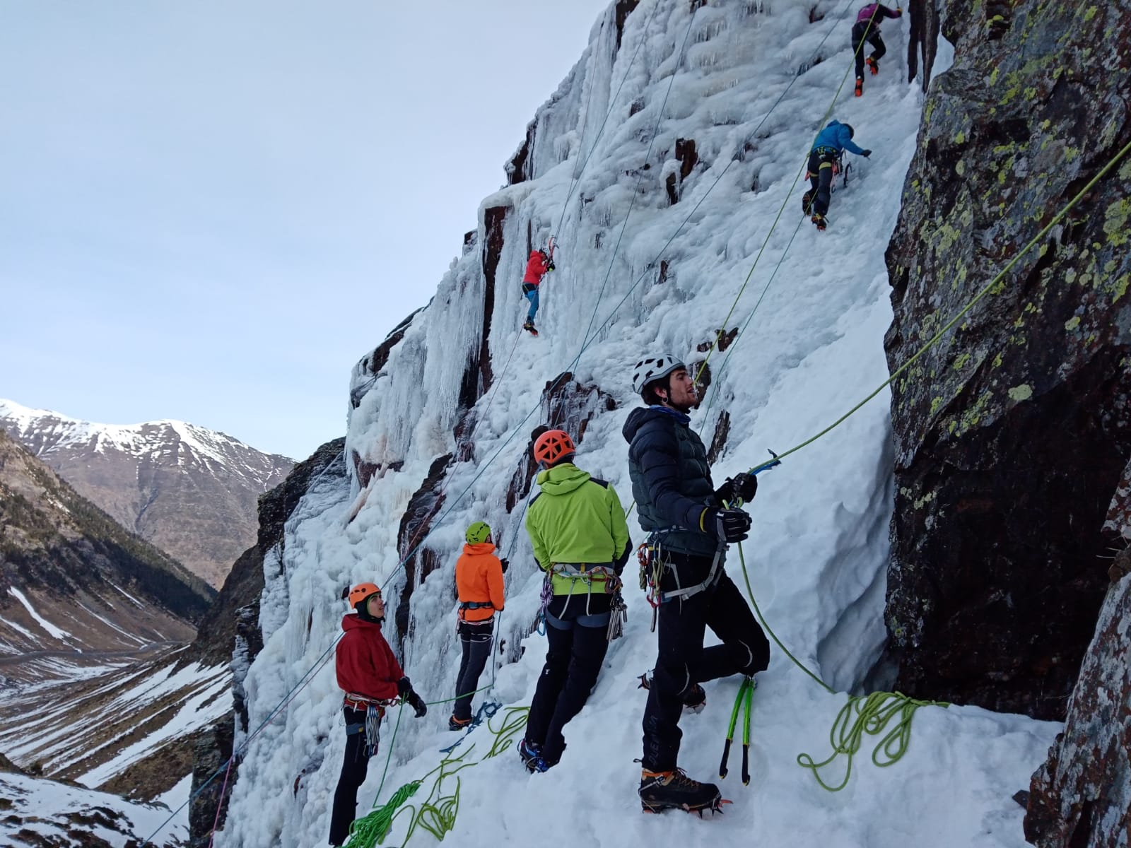 EL EQUIPO GAZTEAK DE ALPINISMO ACUDE A LA REUNI&Oacute;N DEL GAME