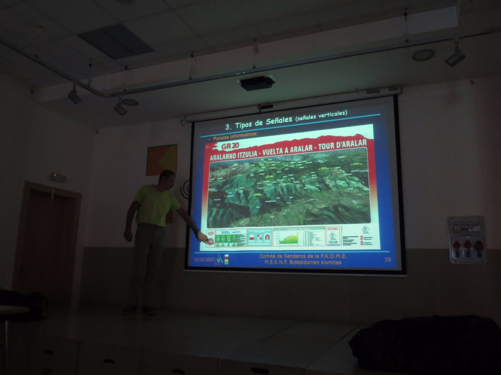 CURSO MARCAJE SENDEROS &quot;RUTA DEL ZUMAQUE&quot;