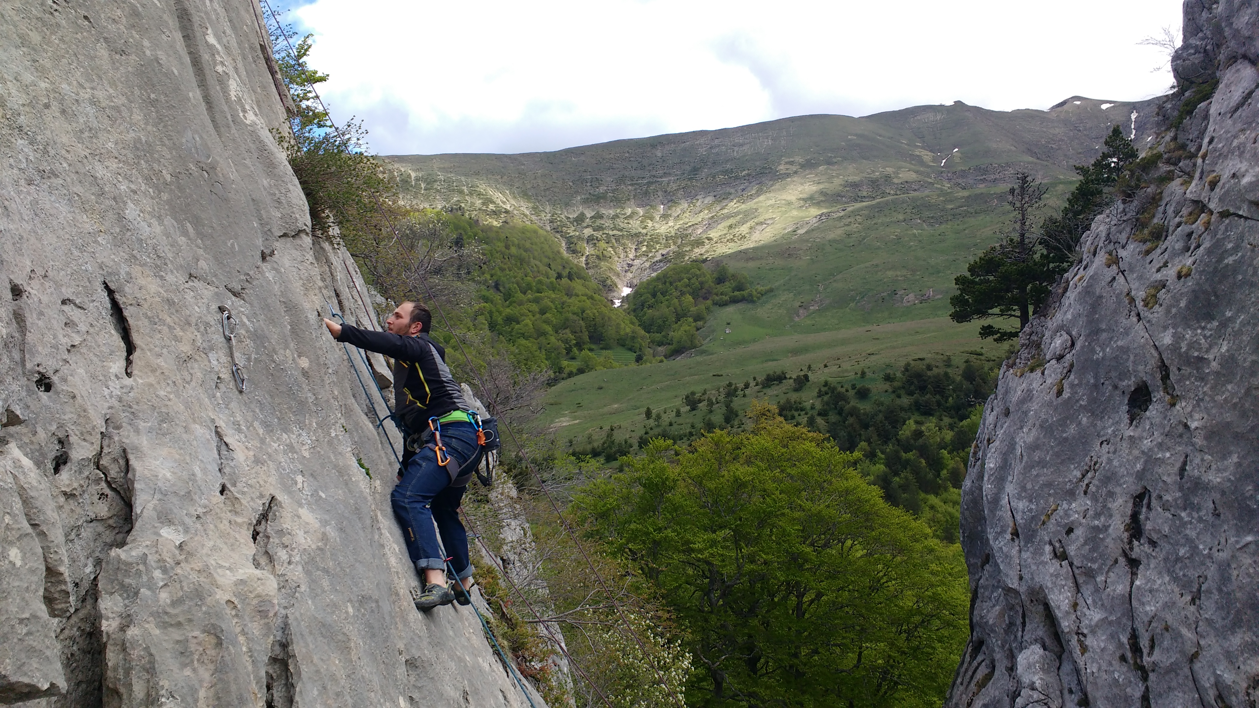 GRUPO GAZTEAK CONCENTRACIÓN
