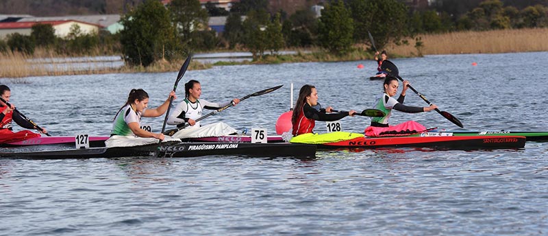 Nuevas medallas para Navarra en aguas vascas