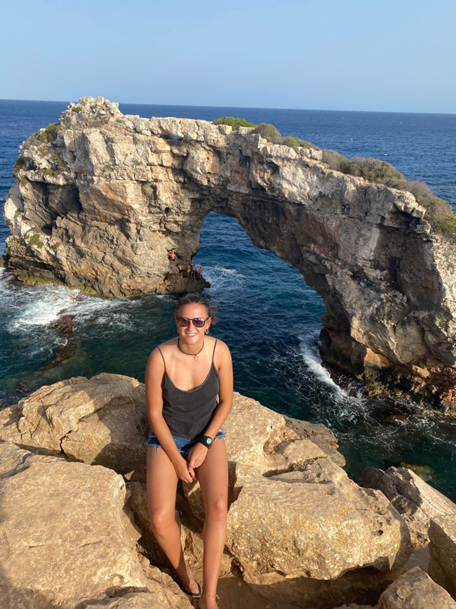 Araitz Esteban: Un verano ideal ser&iacute;a irme sola a conocer Australia