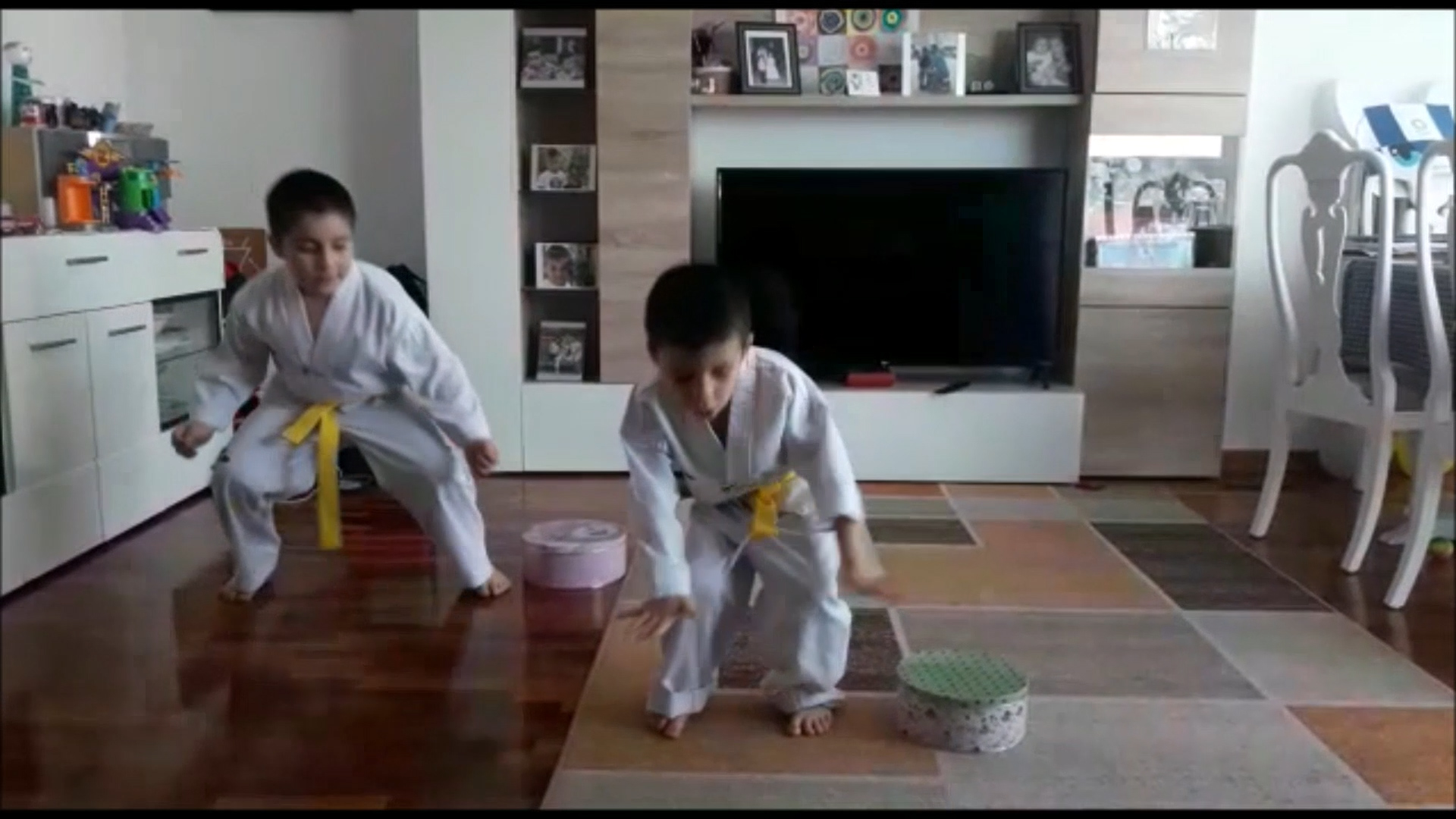 #YoEntrenoEnCasa: Loc clubes navarros no paran...