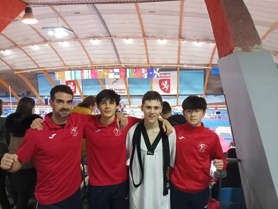 Medalla de plata para Navarra en el Trofeo Ciudad de Zaragoza