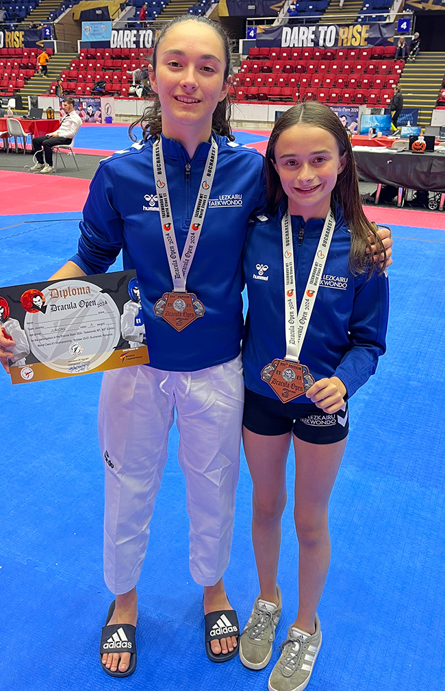 Doble mordisco del Club Lezkairu en el Drácula Open