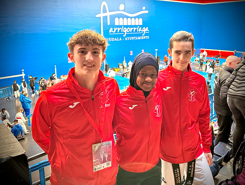 El taekwondo navarro brilla en el Open de Arrigorriaga