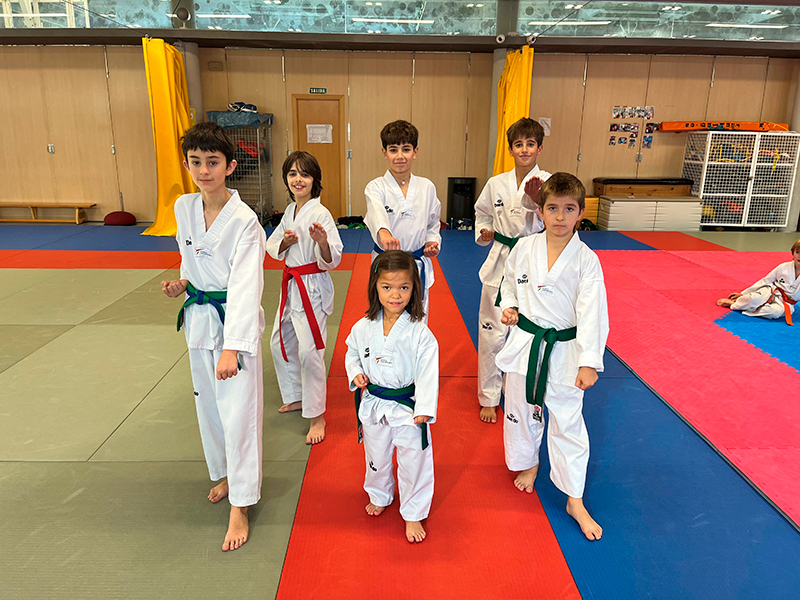 Equipo de Poomsae para el Open Ciudad de Pamplona