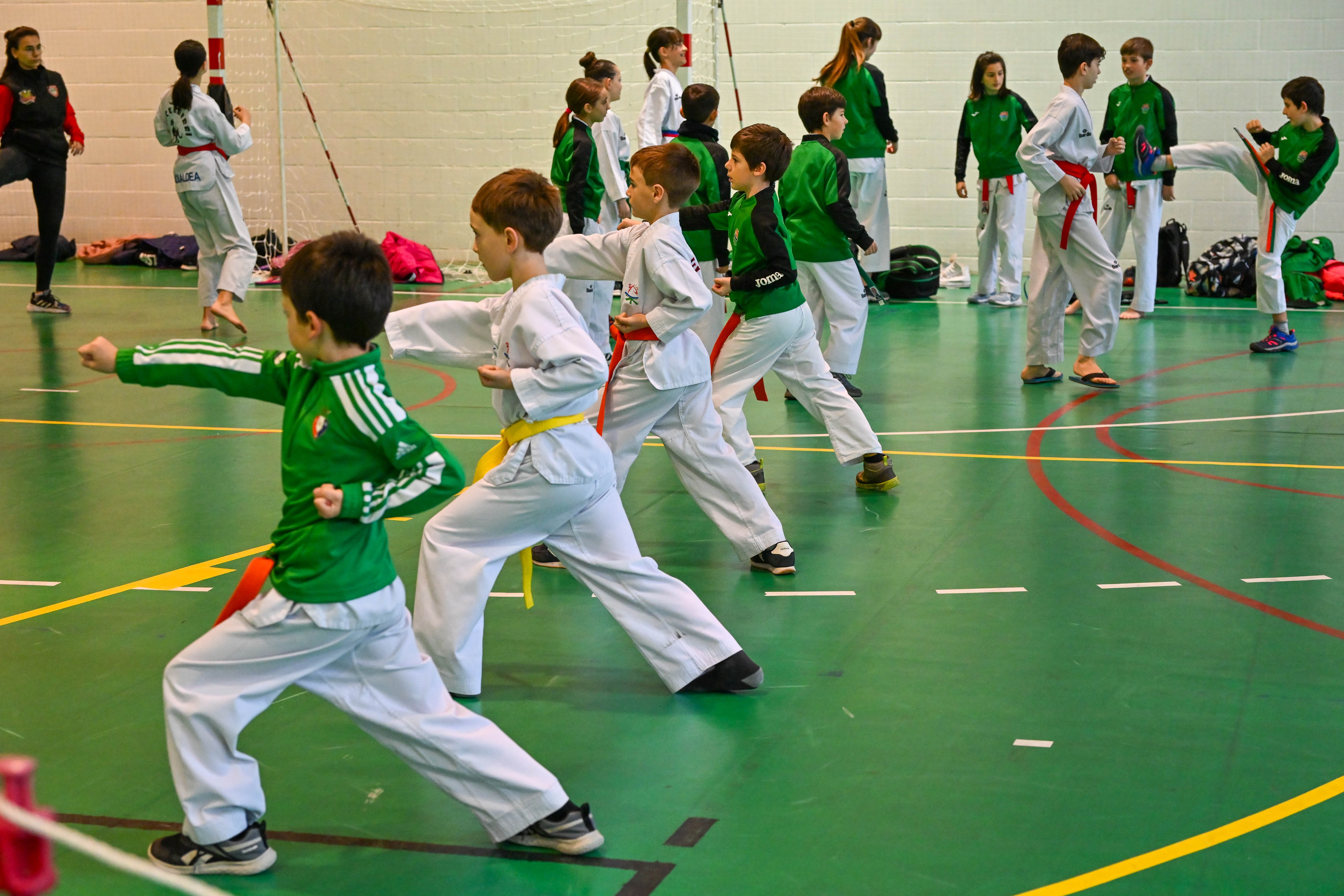 Buztintxuri acoge tres campeonatos navarros