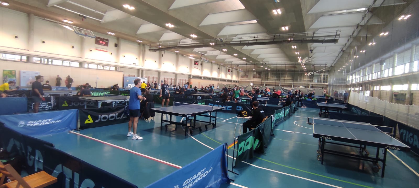 Alto nivel deportivo en el I Torneo Preestatal de Tenis de Mesa, celebrado en Pamplona
