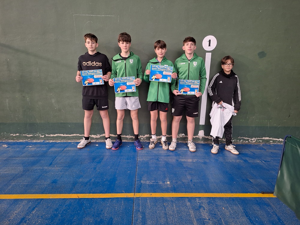 Tafalla acogi&oacute; su "D&iacute;a del Tenis de Mesa"