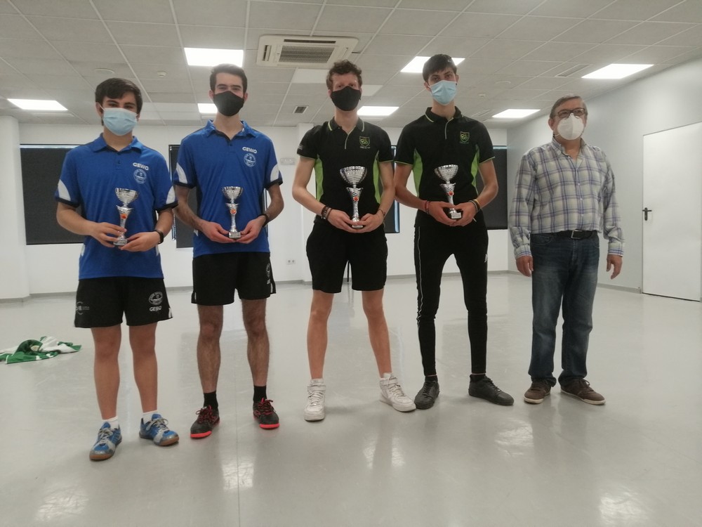 Sábado y domingo de finales en Larrabide y Oberena