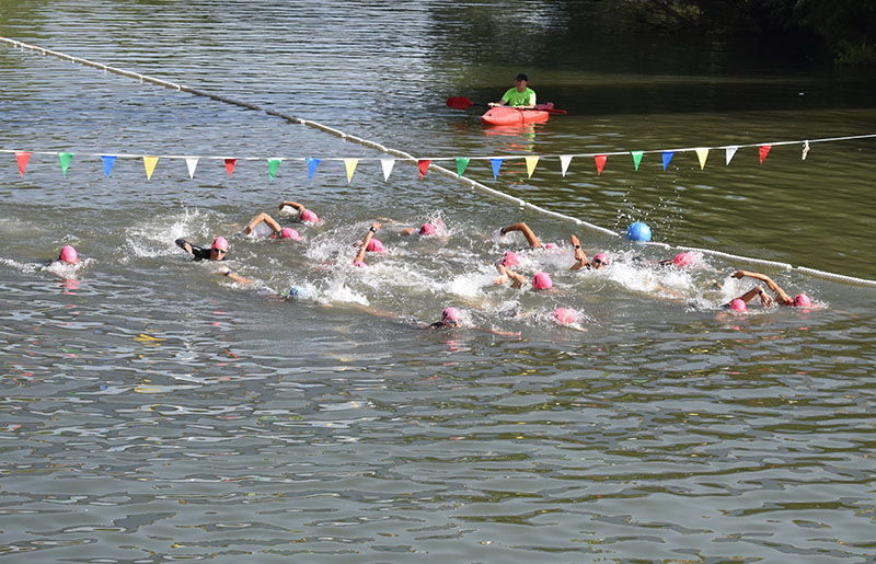 Iraizoz y Peñalba se anotan la victoria en el Club Natación