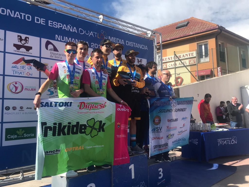Saltoki-Diquesí consigue un doble subcampeonato en el nacional de duatlón media distancia