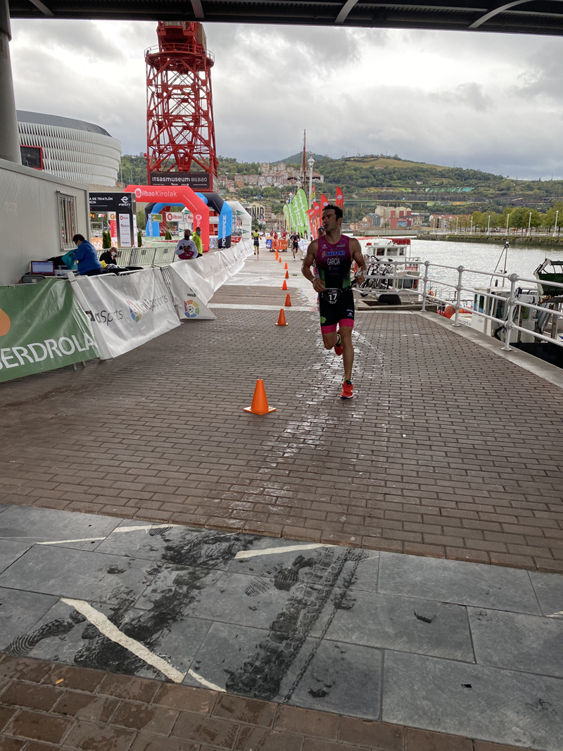 Saltoki Trikideak gana el Campeonato de Espa&ntilde;a de Media Distancia