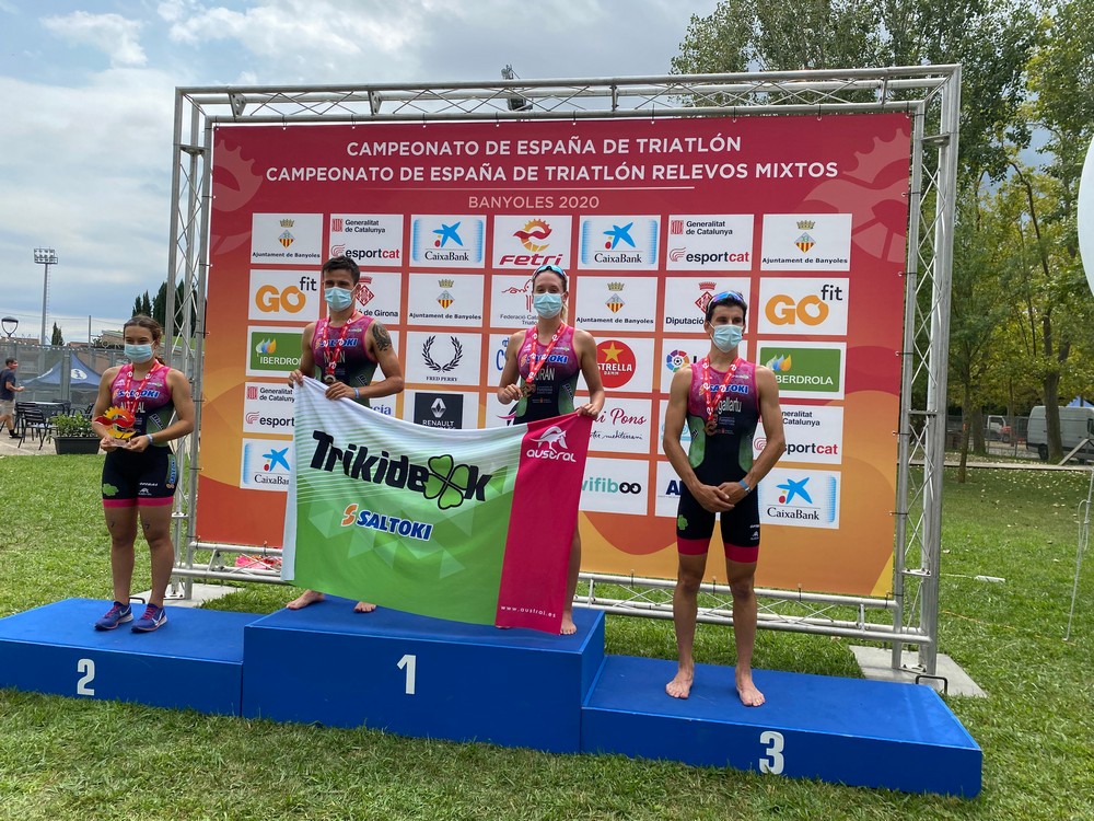 Triple podio para Saltoki Trikideak en los nacionales de triatl&oacute;n