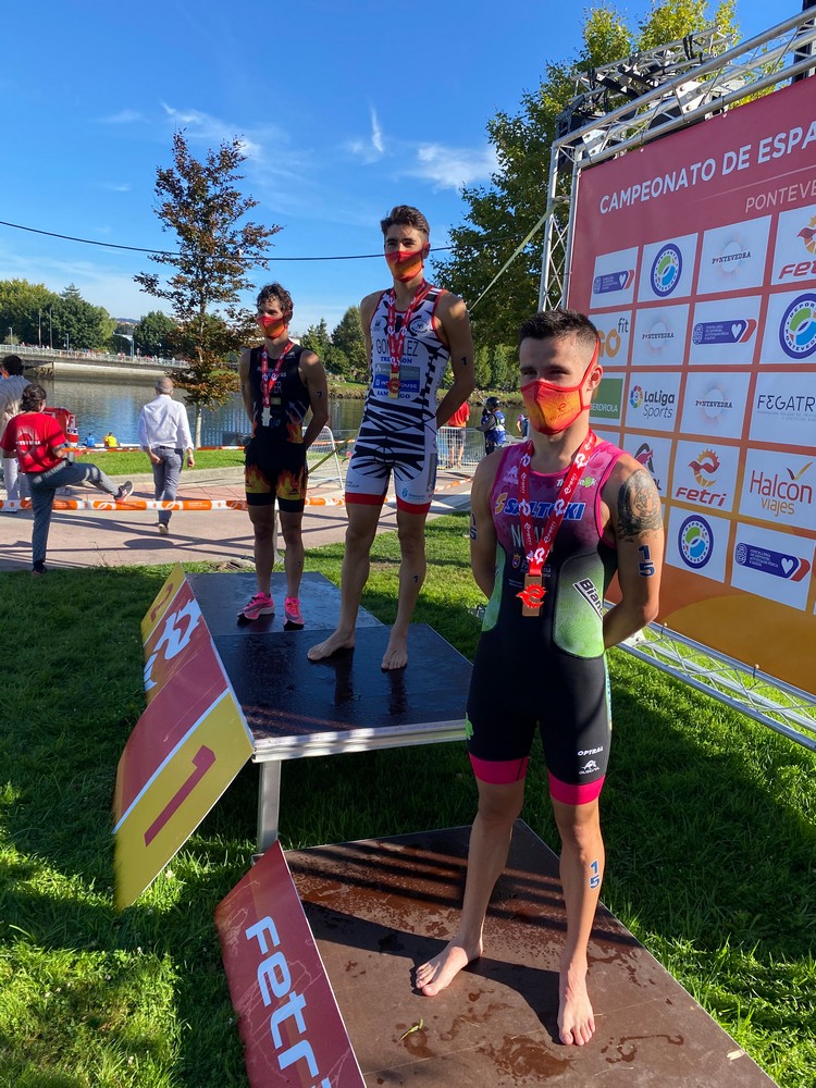 Grandes resultados para Saltoki Trikideak en el Campeonato de España  de Triatlón Sprint