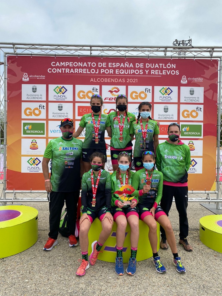Saltoki Trikideak se proclama campeón de España de duatlón contrarreloj por equipos