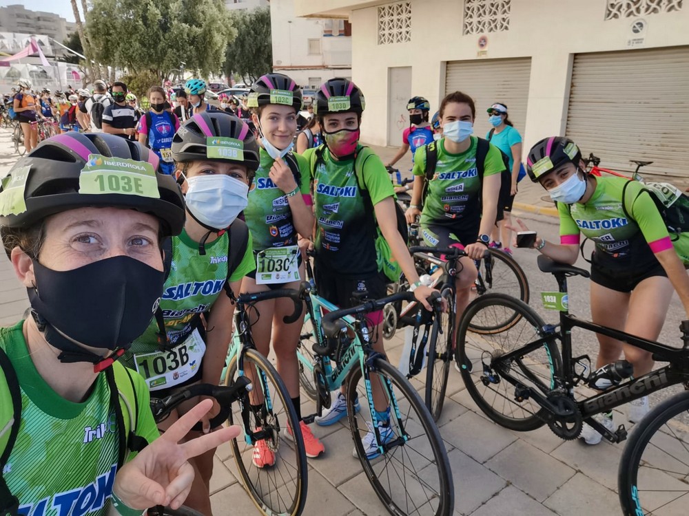 Tres podios para Saltoki Trikideak en el arranque de la Liga Nacional de Clubes