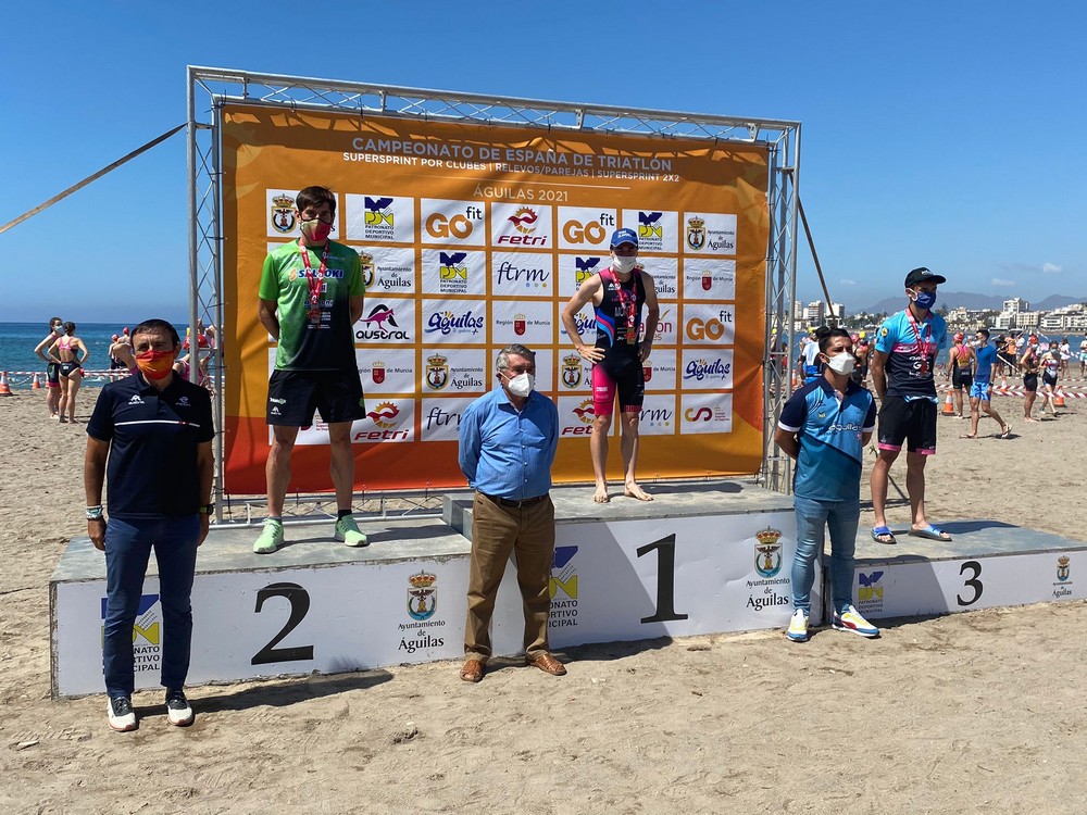 Tres podios para Saltoki Trikideak en el arranque de la Liga Nacional de Clubes