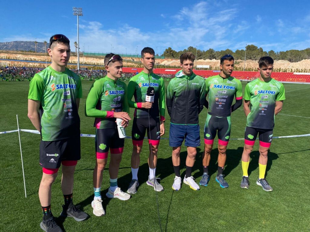 Saltoki Trikideak a la cabeza de la Primera Divisi&oacute;n de Duatl&oacute;n