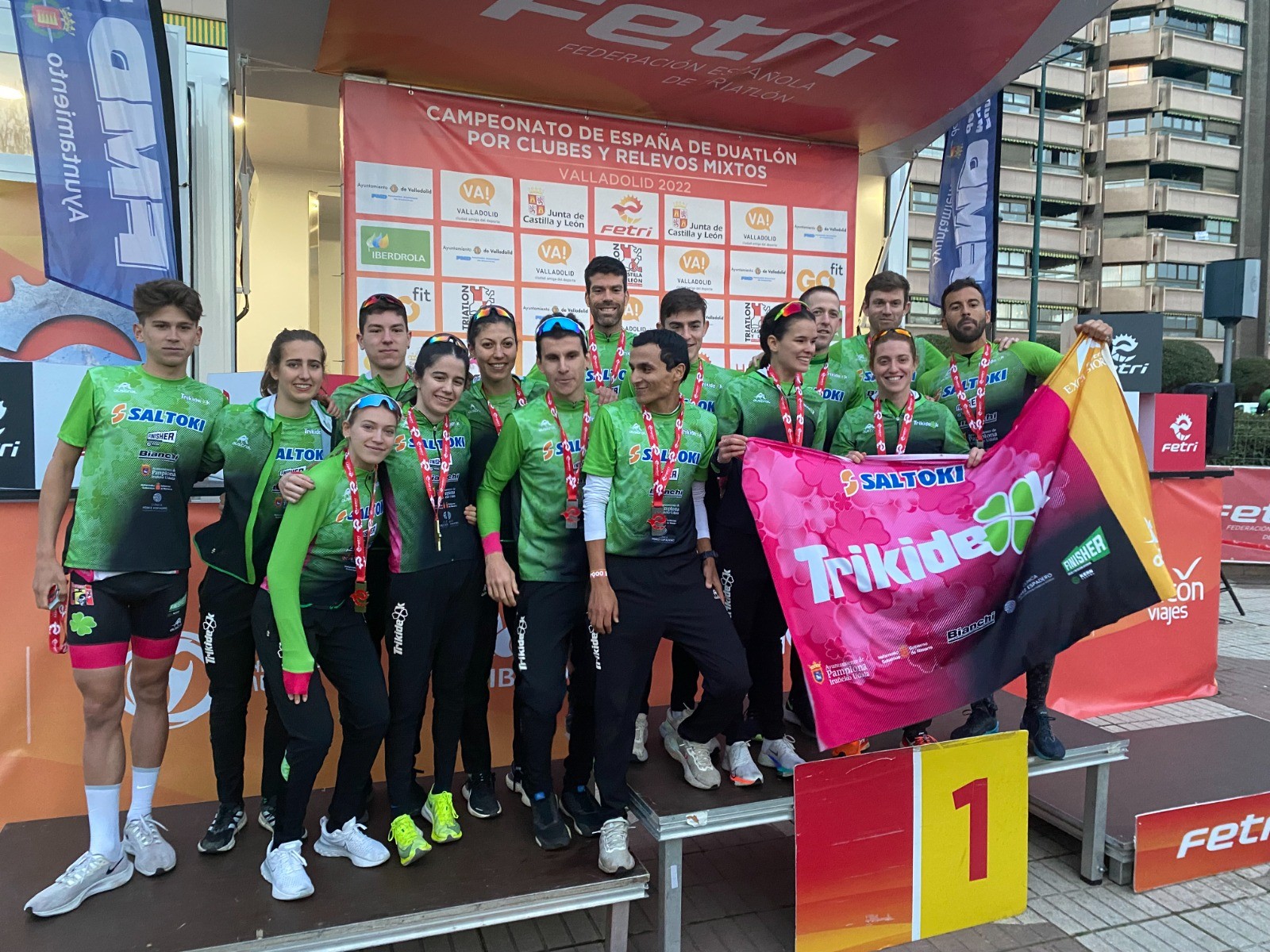 Saltoki Trikideak gana la Liga Nacional de Clubes de Duatlón de Primera División.