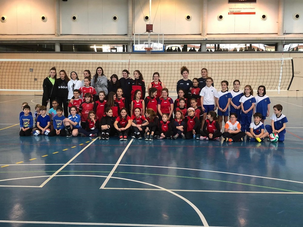 Larrabide acogi&oacute; la primera concentraci&oacute;n de Minivoley